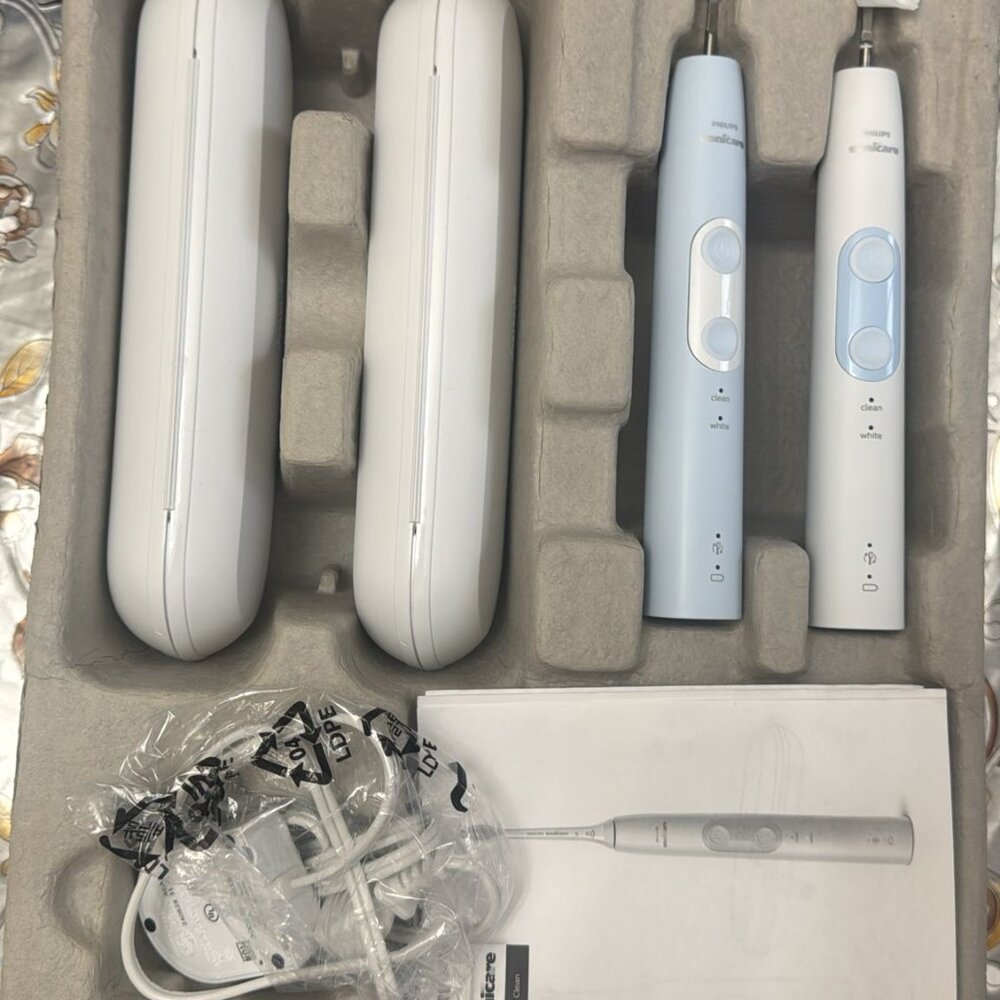Philips Sonicare Optimal Clean Rechargeable Electric Toothbrush 2PK OB HX6829/77 - Picture 2 of 6